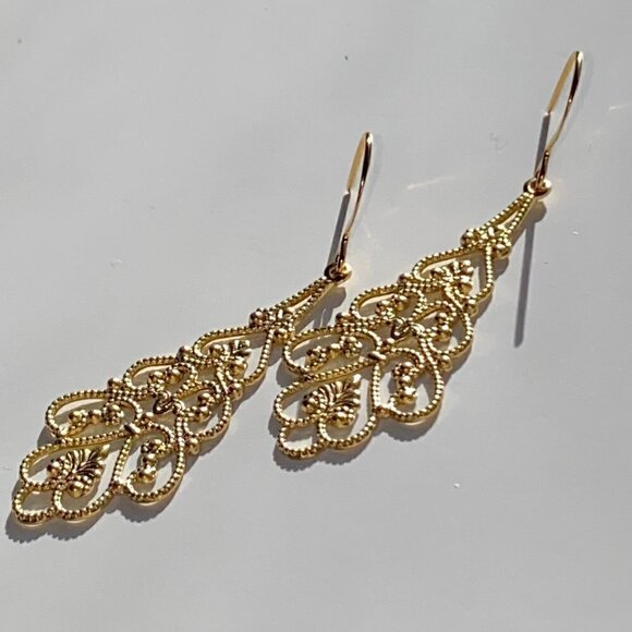 ❤️ Gold Brass Filigree Earrings - Picture 1 of 5